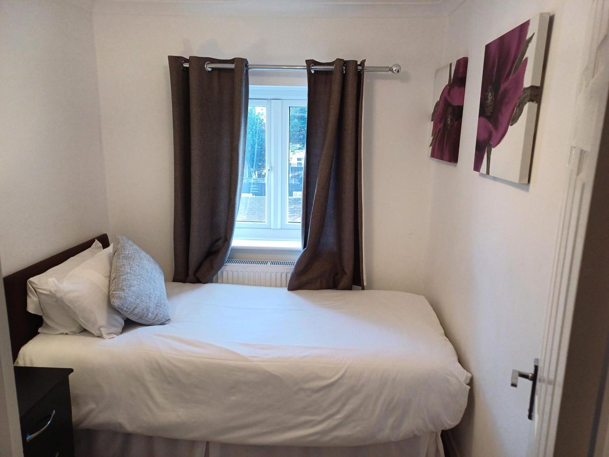 Fantastic Cozy 3Bed Hse London Excel Free Parking Wifi Sleeps 6 Apartment Exterior photo